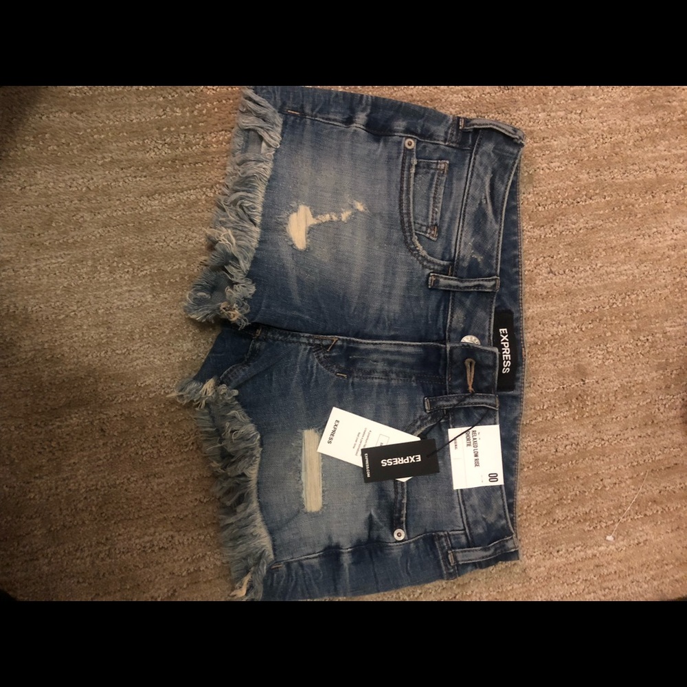 Express jean shorts NWT
